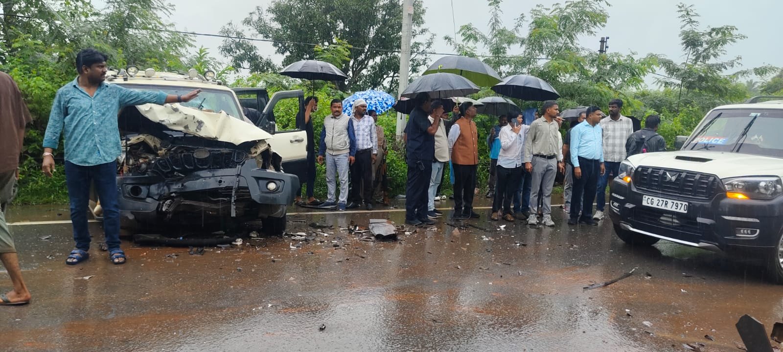 पसागुड़ा-भानपुरी मार्ग पर बड़ा सड़क हादसा, मंत्री केदार कश्यप बाल-बाल बचे