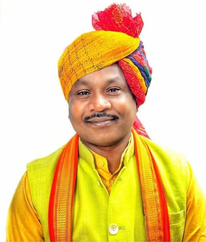 || बस्तर के दुर्गम और नक्सल प्रभावित क्षेत्रों में शिक्षा की अलख जगाने वाले शिक्षकों को नमन : सांसद महेश कश्यप ||