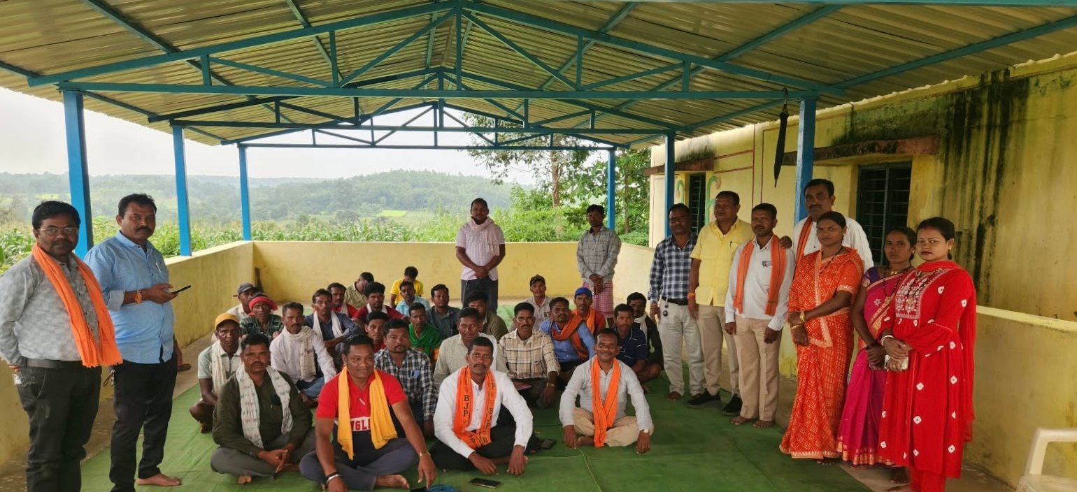 चितापुर-बड़े कड़मा शक्ति केंद्र की संयुक्त बैठक में संगठन को मजबूत करने पर जोर सेवा संकल्प अभियान को लेकर कार्यकर्ताओं में भरा जोश, बूथ स्तर तक संगठनात्मक गतिविधियों को गति देने पर चर्चा